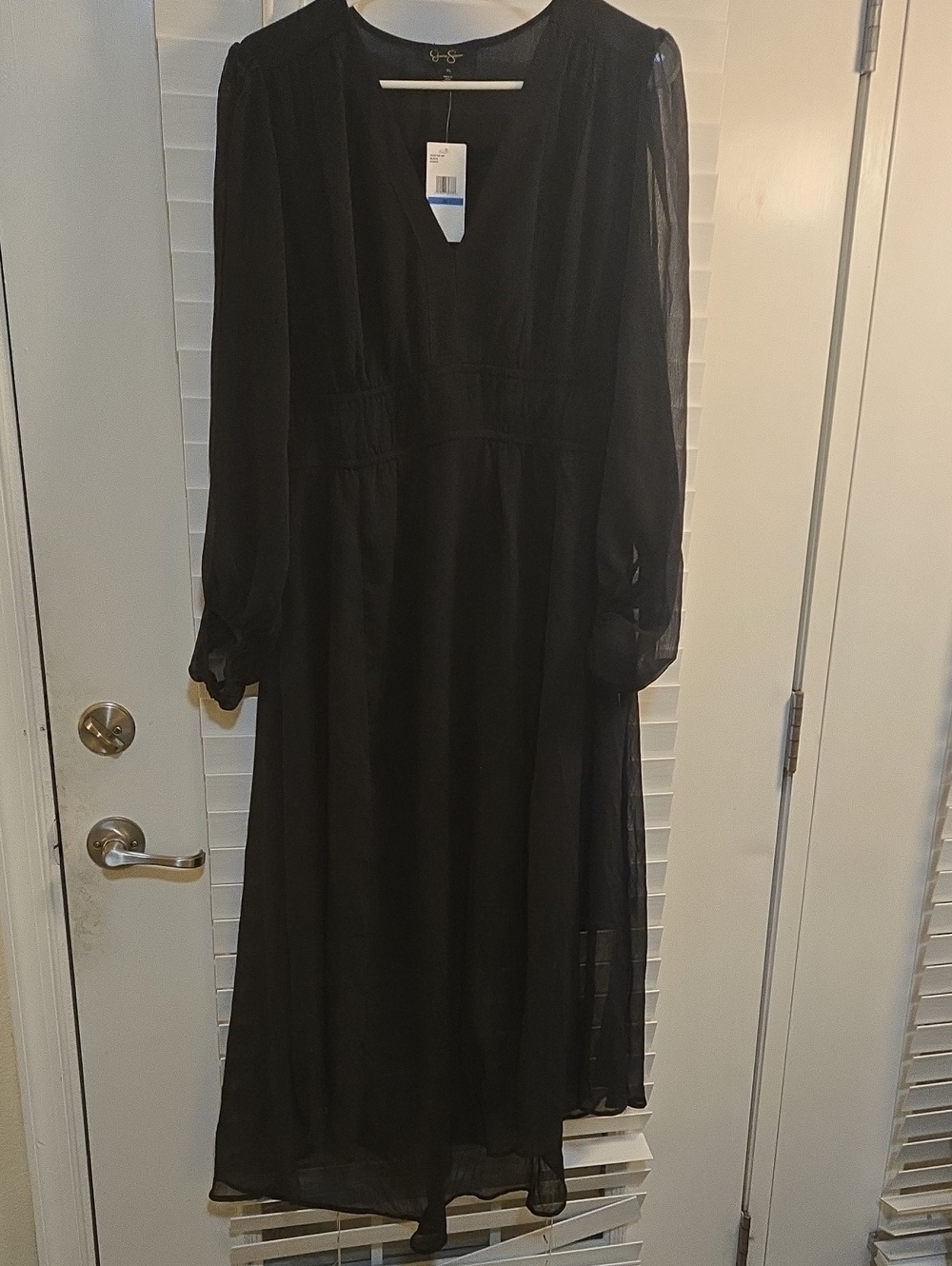 Jessica Simpson Black Long Sleeve Midi Dress